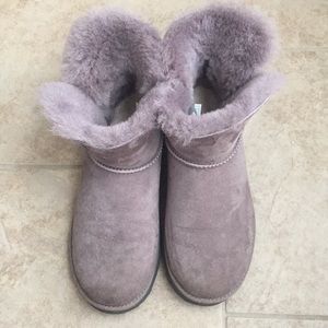 Ugg mini boots